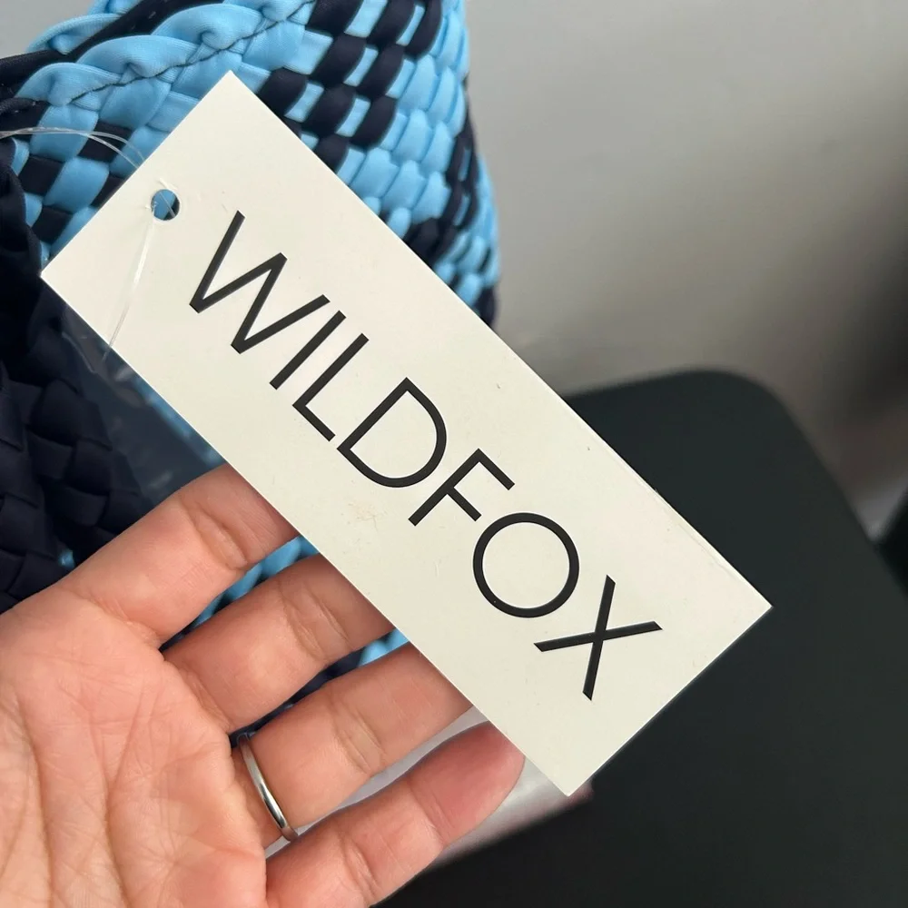 Wild fox NWT Blue and Black Woven Tote Bag - Picture 7 of 9